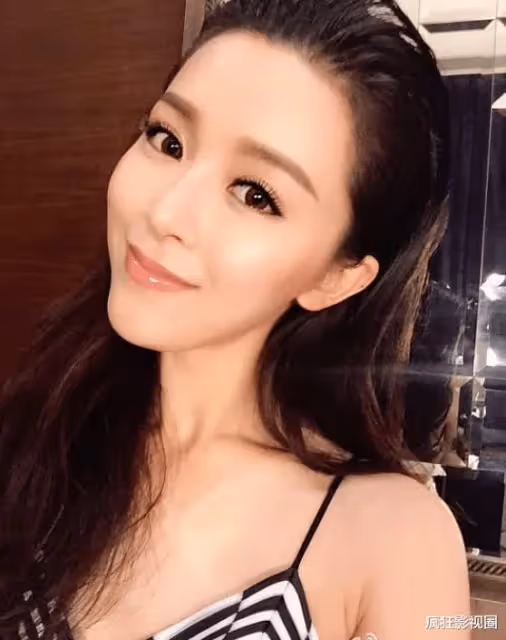 簽過天王、傍過2任富商、斗過摳圖女王，33歲的文詠珊終於翻身了