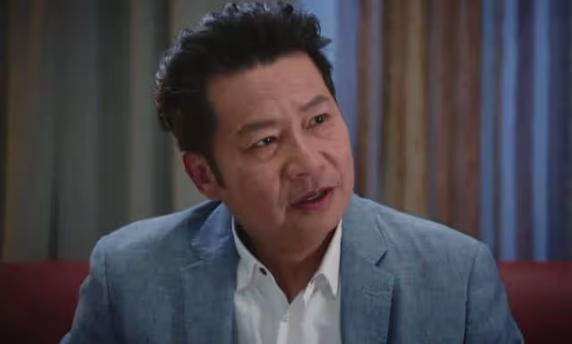 58歲TVB「陰謀情人」新劇反串女人,百變造型曝光,稱是一大挑戰