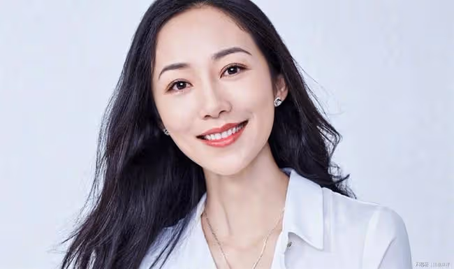 真假公主韓雪一部外賣短片,揭開傲慢人設,導演作品引來全網嘲諷