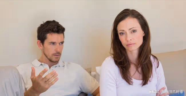 離婚一年後,前婆婆上門求我養老:我是你前婆婆,我:滾出去