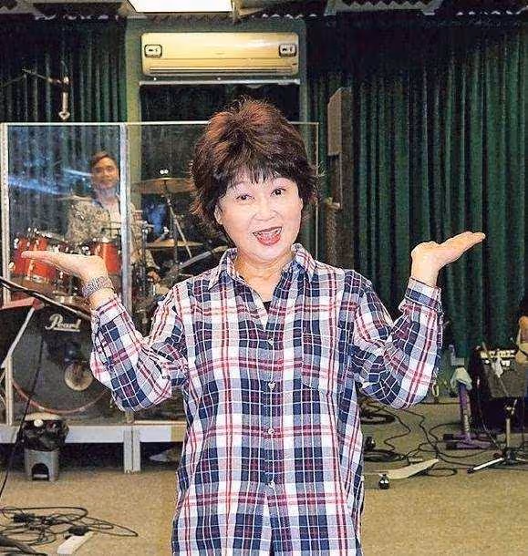 66歲TVB老戲骨炮轟公司,稱一次演出費一千塊,返港機票錢都不夠