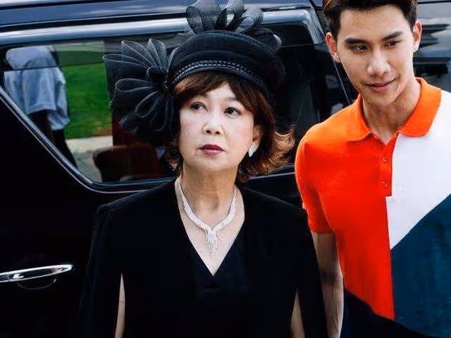 66歲TVB老戲骨炮轟公司,稱一次演出費一千塊,返港機票錢都不夠