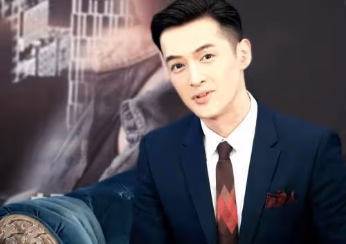 內疚的胡歌:女助理去世後,在廁所崩潰大哭,至今仍在懷念