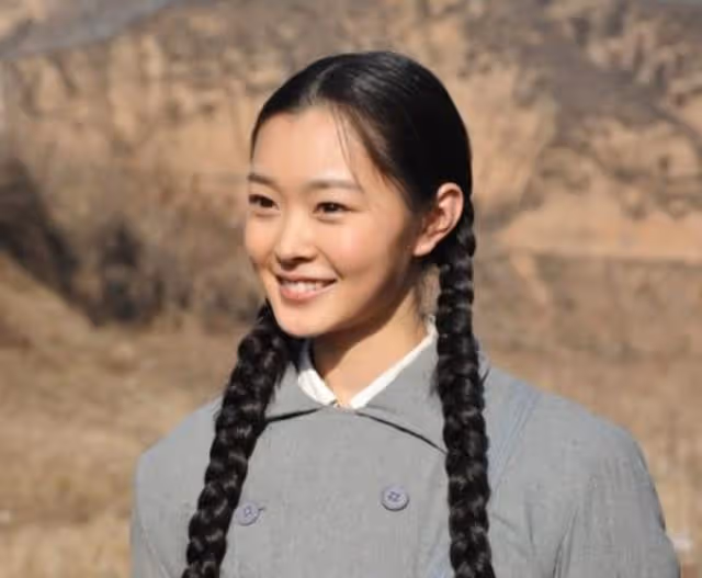 宋軼的十年上位史，萬年女配終成女主角