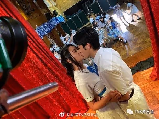 為爭視後回港!鍾嘉欣完成隔離後竟第一時間…