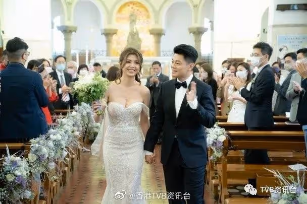 恭喜恭喜︱TVB港姐教堂行禮嫁金融才俊,「媒人」林盛斌見證