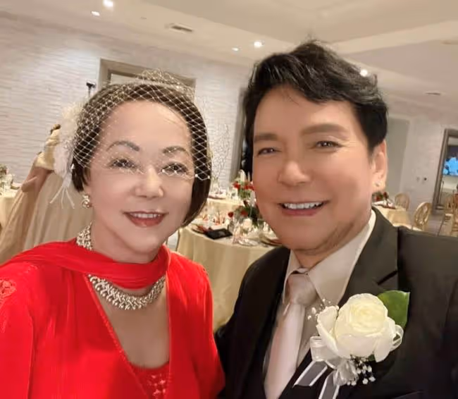 老戲骨送73歲親姐出嫁，大讚外國姐夫很紳士！新郎新娘擁吻太浪漫