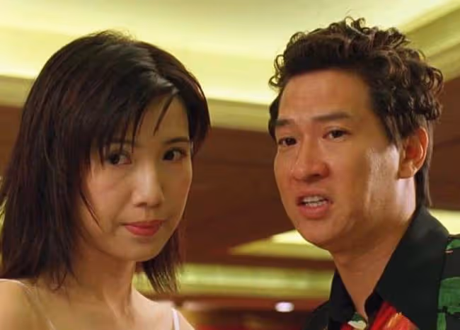 一眾老戲骨聚會！55歲關秀媚仍貌美，與小7歲男星相戀15年不結婚