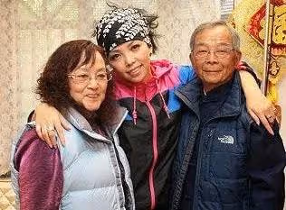 張惠妹:貴為天后,一生愛而不得,遇到的「渣男」何止王力宏?