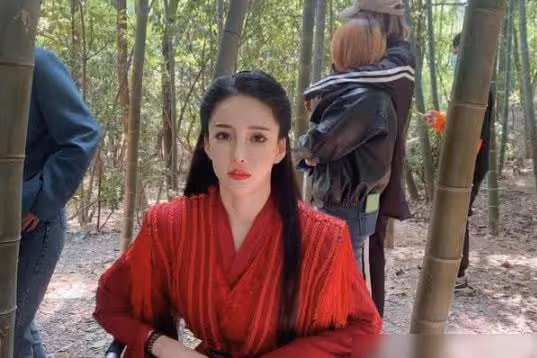 捲走前夫10億財產整容,被老闆掌摑險些毀容的潘南奎,如今怎樣?