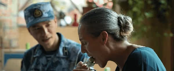 愛哭鬼陳坤、光頭張萌領銜、央視力薦的劇有多少隱藏的「明星」？