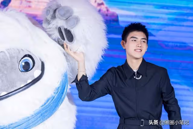 今日娛樂看點:陳飛宇 姚笛 肖戰 王一博 華晨宇 周翊然 肖央 劉詩詩