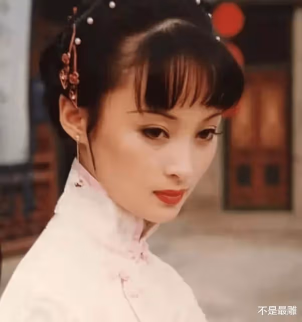 瓊瑤女郎今昔對比，有人仍是女主，有人整容認不出，看誰變化最大