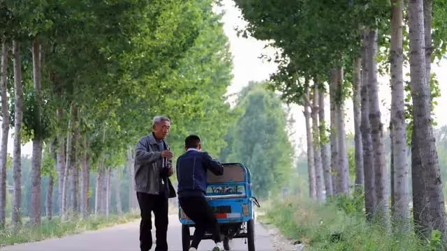 回農村養老僅一年就離開了,65歲大爺:那裡遠沒有想像的那麼好