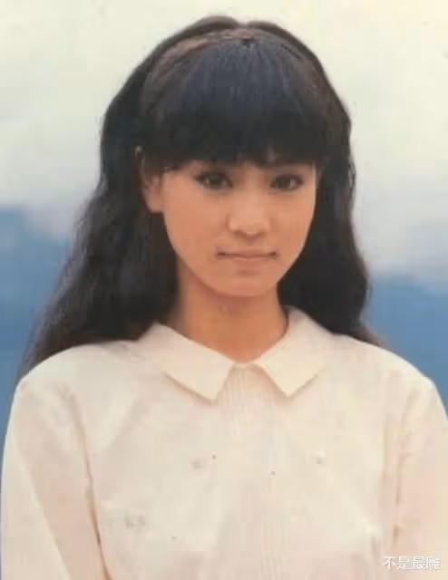 瓊瑤女郎今昔對比，有人仍是女主，有人整容認不出，看誰變化最大