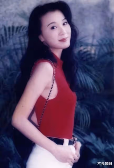 瓊瑤女郎今昔對比，有人仍是女主，有人整容認不出，看誰變化最大