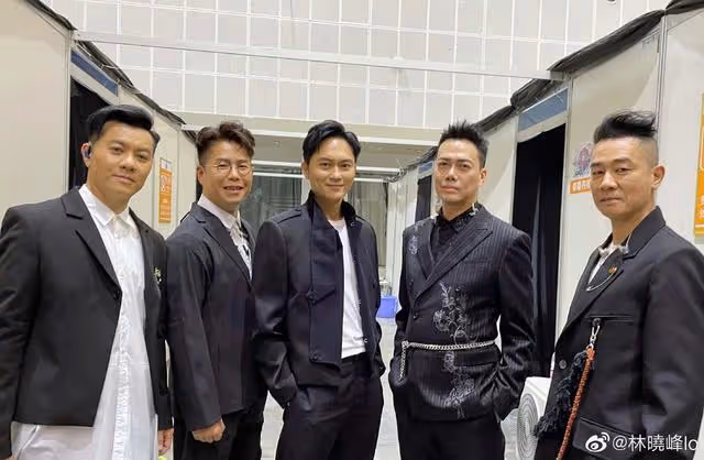 51歲林曉峰獨自過聖誕節，兩個兒子與前妻團聚，大兒子星味足