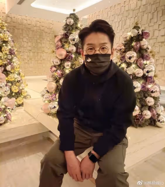51歲林曉峰獨自過聖誕節，兩個兒子與前妻團聚，大兒子星味足