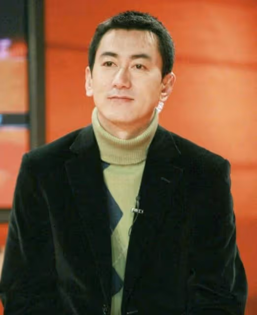 主持人魯健:娶賢妻鄭天亮,婚姻美滿的背後,岳父岳母功不可沒