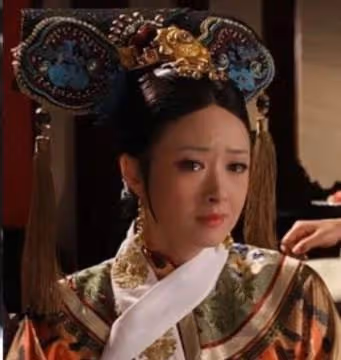 「心直口快」蔣欣,揭開演藝圈亂象,暗諷趙麗穎假唱與好閨蜜鬧掰