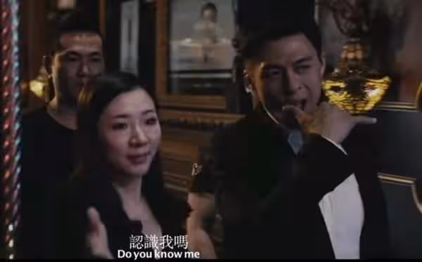 超可愛!星二代寶寶聖誕造型融化網友,爸爸為養家曾出演「色魔」