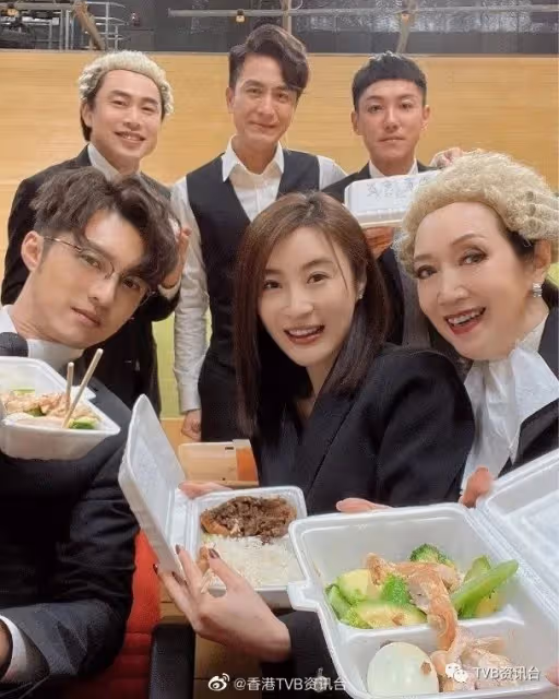視後大熱林夏薇平安夜吃飯慶祝!張振朗為爭視帝辛苦到哭