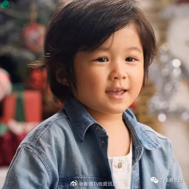 聖誕節快樂︱TVB當紅小生花旦們曬甜蜜
