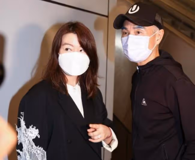 60歲男星將移居國外,稱想給下一代更好的環境!21歲兒子患自閉症