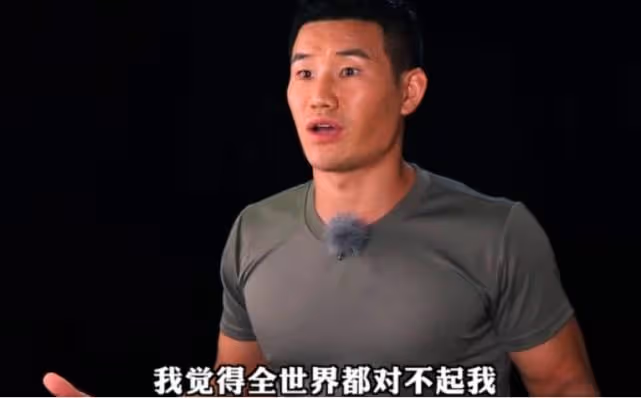 懟網友，罵老婆，被大眾支持多年的童星，現實生活中就這種德性？