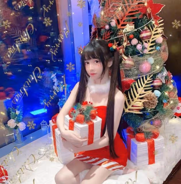 「女版王思聰」蔡蘿莉翻車!直播掉美顏嚇退粉絲,走紅全靠擦邊?