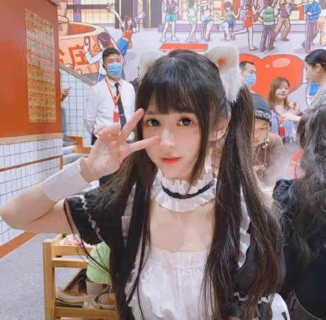 「女版王思聰」蔡蘿莉翻車!直播掉美顏嚇退粉絲,走紅全靠擦邊?
