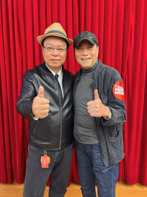李連杰86歲岳父近照打扮低調，上戲畢業曾從影68年，卻從不談女兒