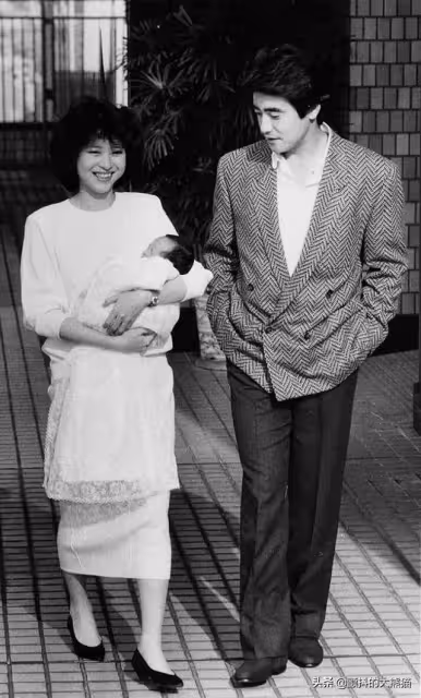 松田聖子 那天一晚也沒睡就陪在沙也加身邊 白髮人送黑髮人的痛