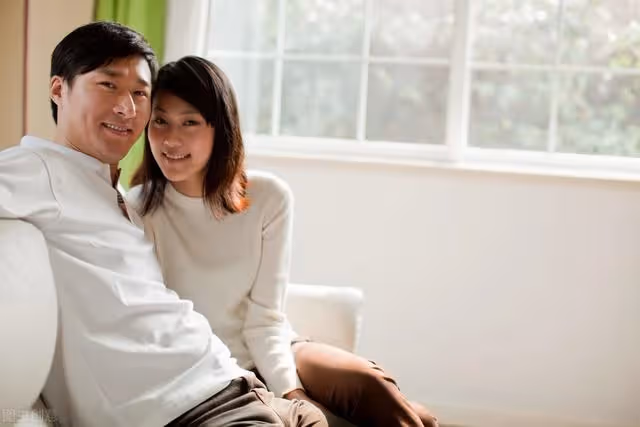 42歲男人:情人用我的錢買了大房子 一家三口其樂融融的準備住進去