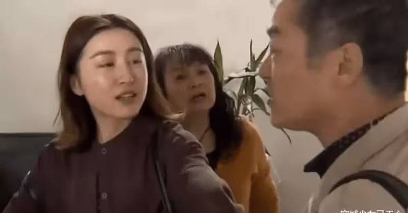 父親懷疑女兒並非親生，十年去醫院鑑定三次，醫生：去看精神科吧