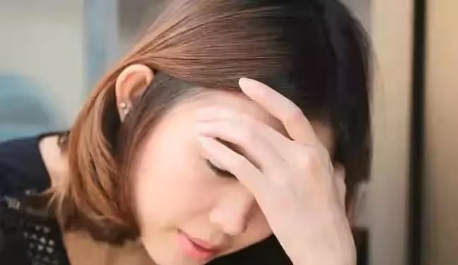 弟媳挺大肚鬧離婚,婆婆施壓大兒媳拿錢買房平息:誰讓你娘家有錢
