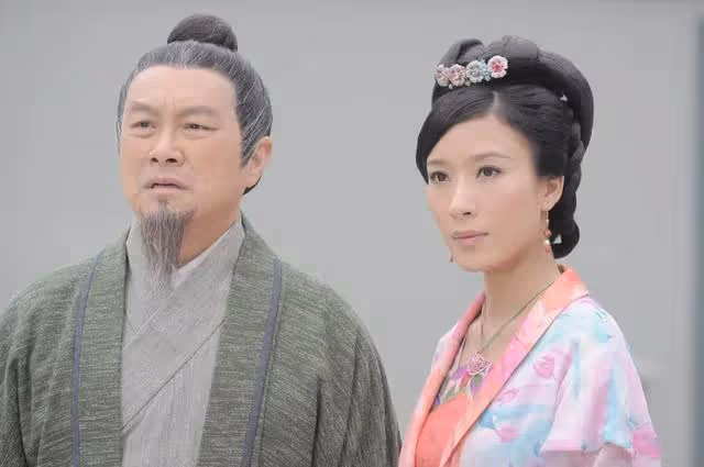 期待!73歲老戲骨離開TVB前往內地拍網劇,曾「三進三出」無線