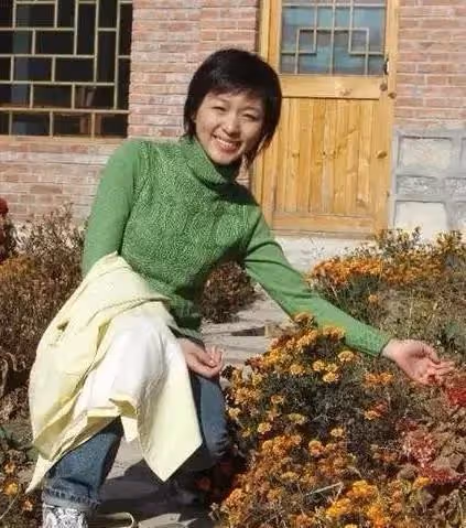 美女主持人歐陽夏丹的「謎」:為了母親離開央視，究竟值不值得？