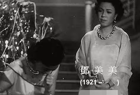 是周星馳的御用花魁,一生未婚無兒無女,余慕蓮:我有男人恐懼症