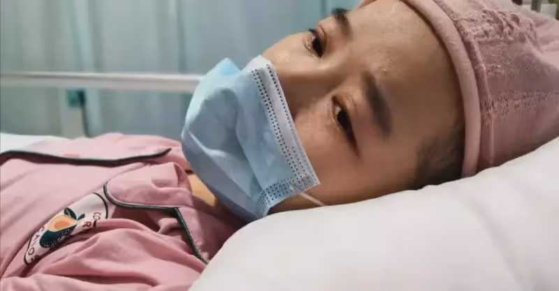 當年「捐腎救妻」的模範丈夫，如今卻下場悽慘，到底發生了什麼？