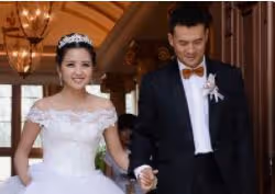 「撒謊成性」何潔,內涵釋小龍插刀李宇春,後介入他人婚姻難洗白
