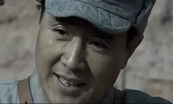 真正委屈的人,不是被評為少將的李雲龍,而是他的好兄弟丁偉
