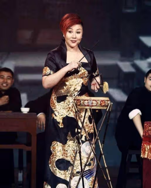 郭德綱老婆深夜尋人！德雲社演員老伴走失12天，其智力殘疾還腿瘸