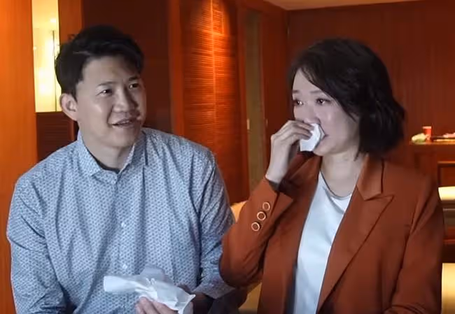38歲女星宣布懷孕！回憶去年流產經歷淚流滿臉，一度想跟老公離婚