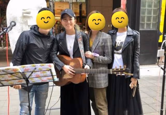 38歲歌手3月還兩百萬債款,流落街頭賣藝想輕生,曾因仙劍三爆紅