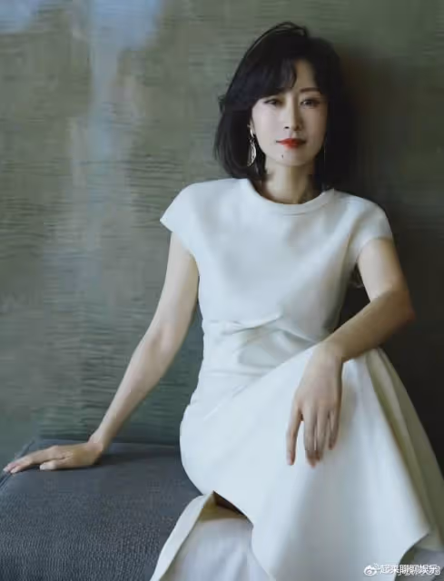 劉敏濤：因一根冰淇淋帶女兒離婚，爆紅後再吃冰淇淋難掩心中淚水