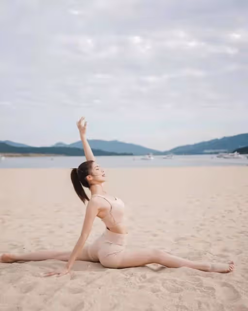 首當女一!港姐冠軍壓力爆表體重狂增,自認上鏡狀態差演技不過關