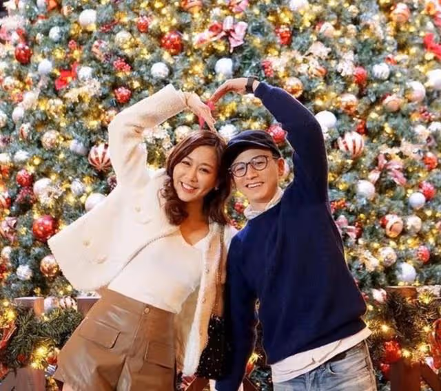 生活富貴!TVB女神小花窗台前大秀美腿,窗外壯觀山景也盡收眼底