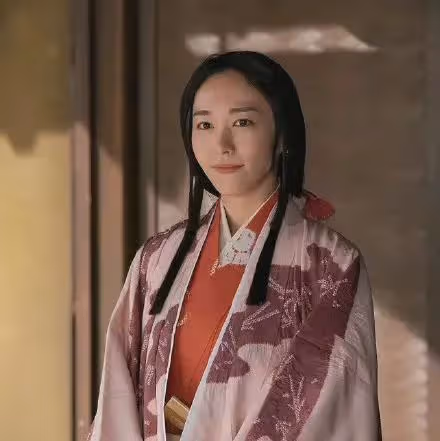 新垣結衣顏值暴跌，全網炸鍋，一切竟是整牙惹的禍？