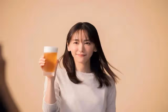 新垣結衣顏值暴跌，全網炸鍋，一切竟是整牙惹的禍？